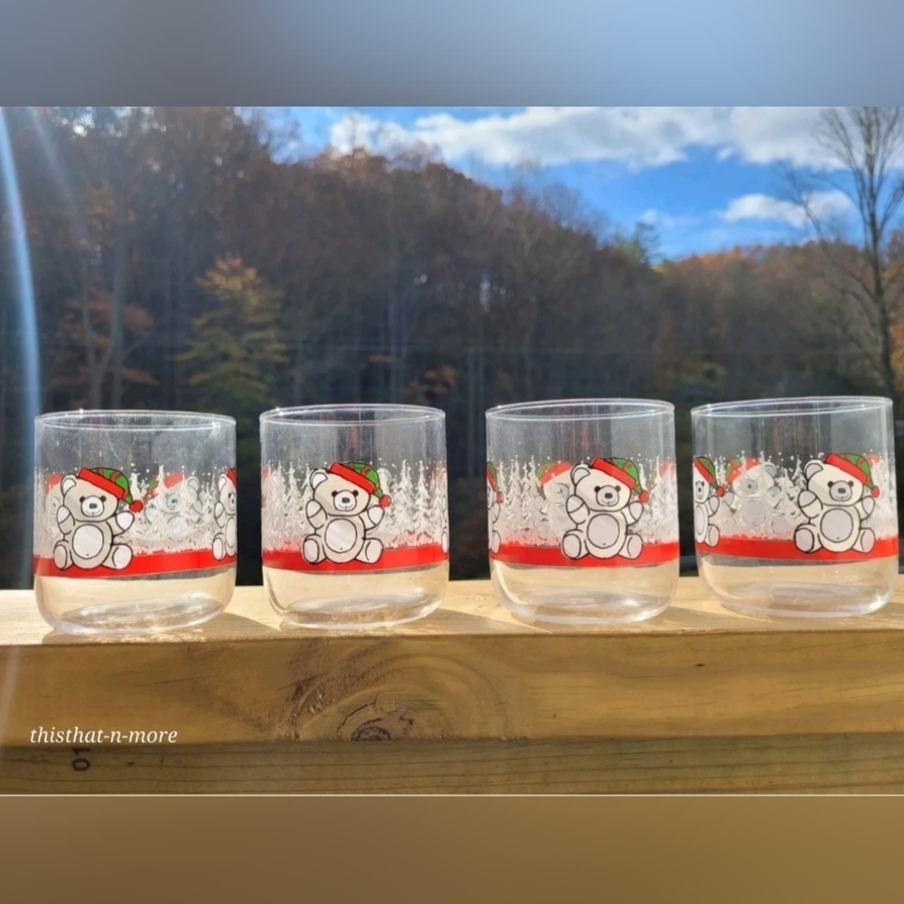 Vintage Libbey Christmas Holiday Glasses~ Bear In Santa Hat~Set Of 4~Juice,Punch